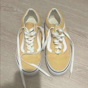 Vans Women's Sneakers in Yellow